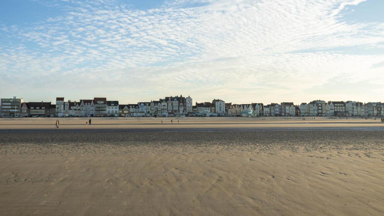 Appartement Face A La Mer Dunkirk Екстериор снимка